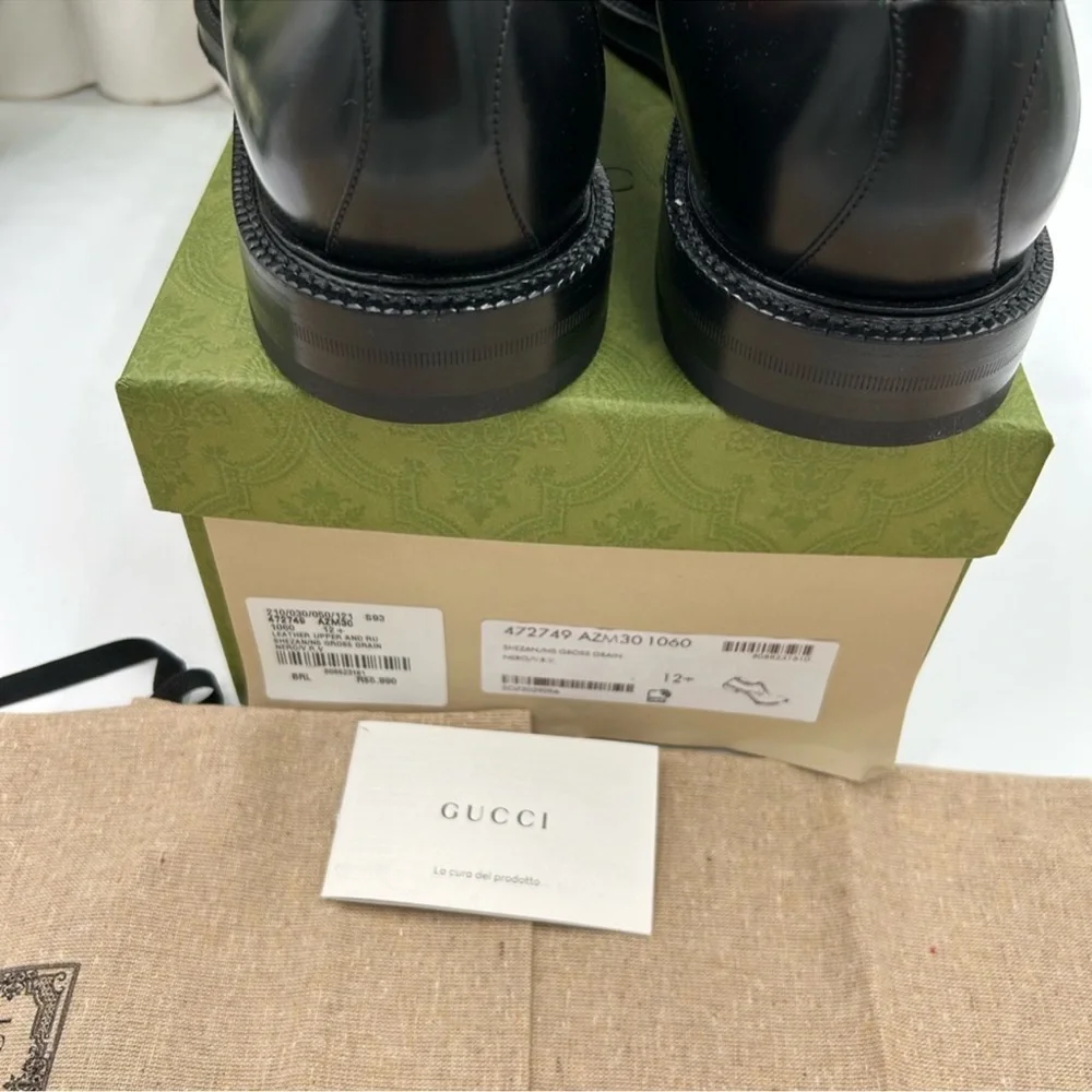 Men’s Gucci, black leather derby, shoes with green red web trim size 12.5